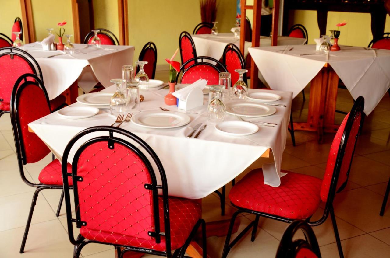 King'S Conference Centre Hotel Bujumbura Kültér fotó